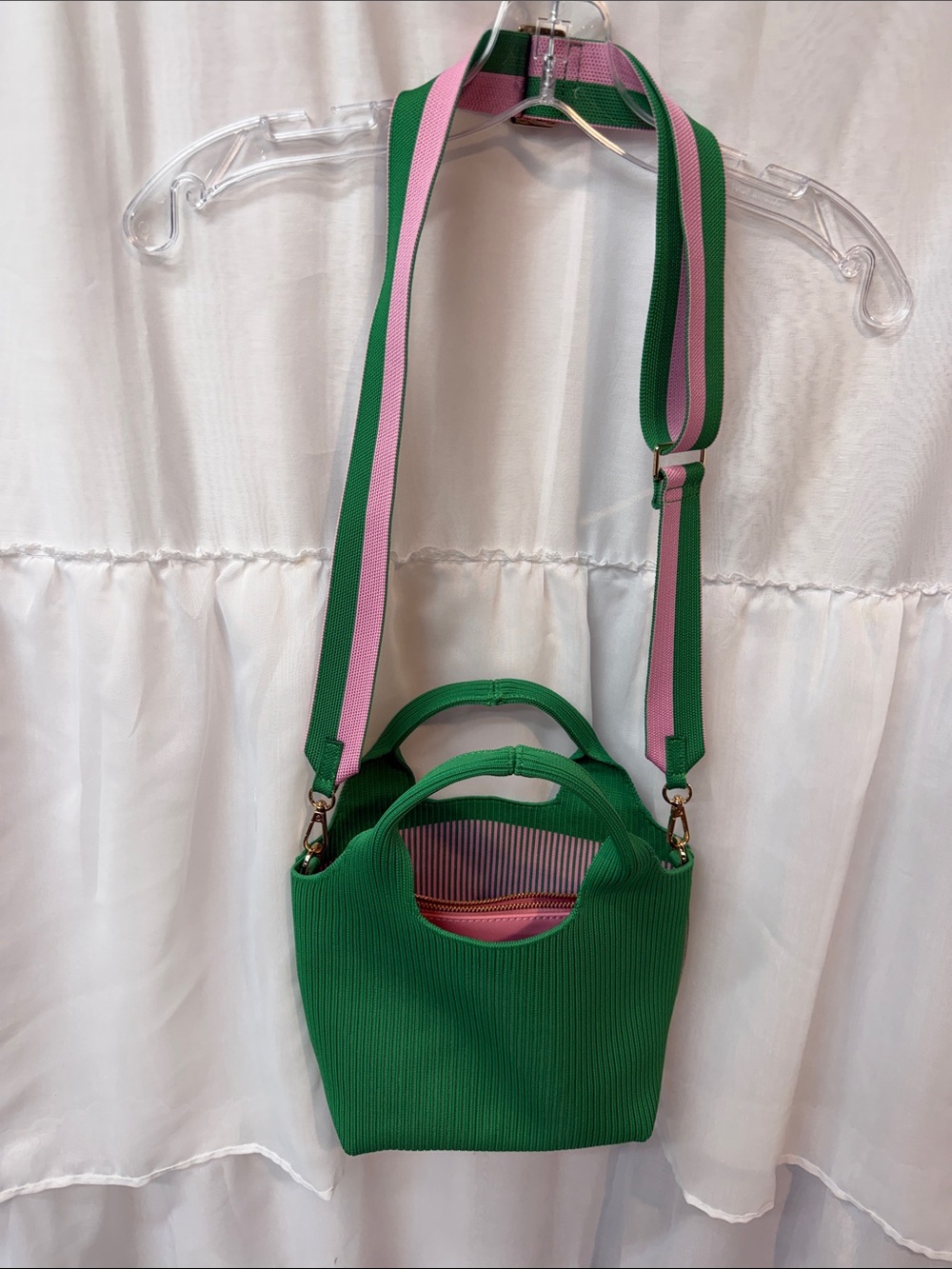 Green Crossbody Tote with Pink-Trim Strap🌻